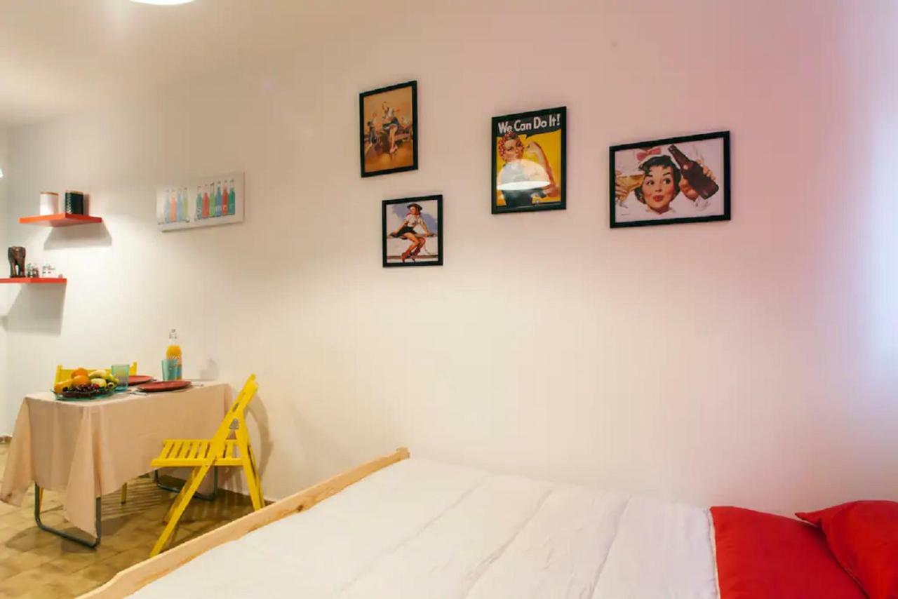 For Couples Near Downtown Apartment